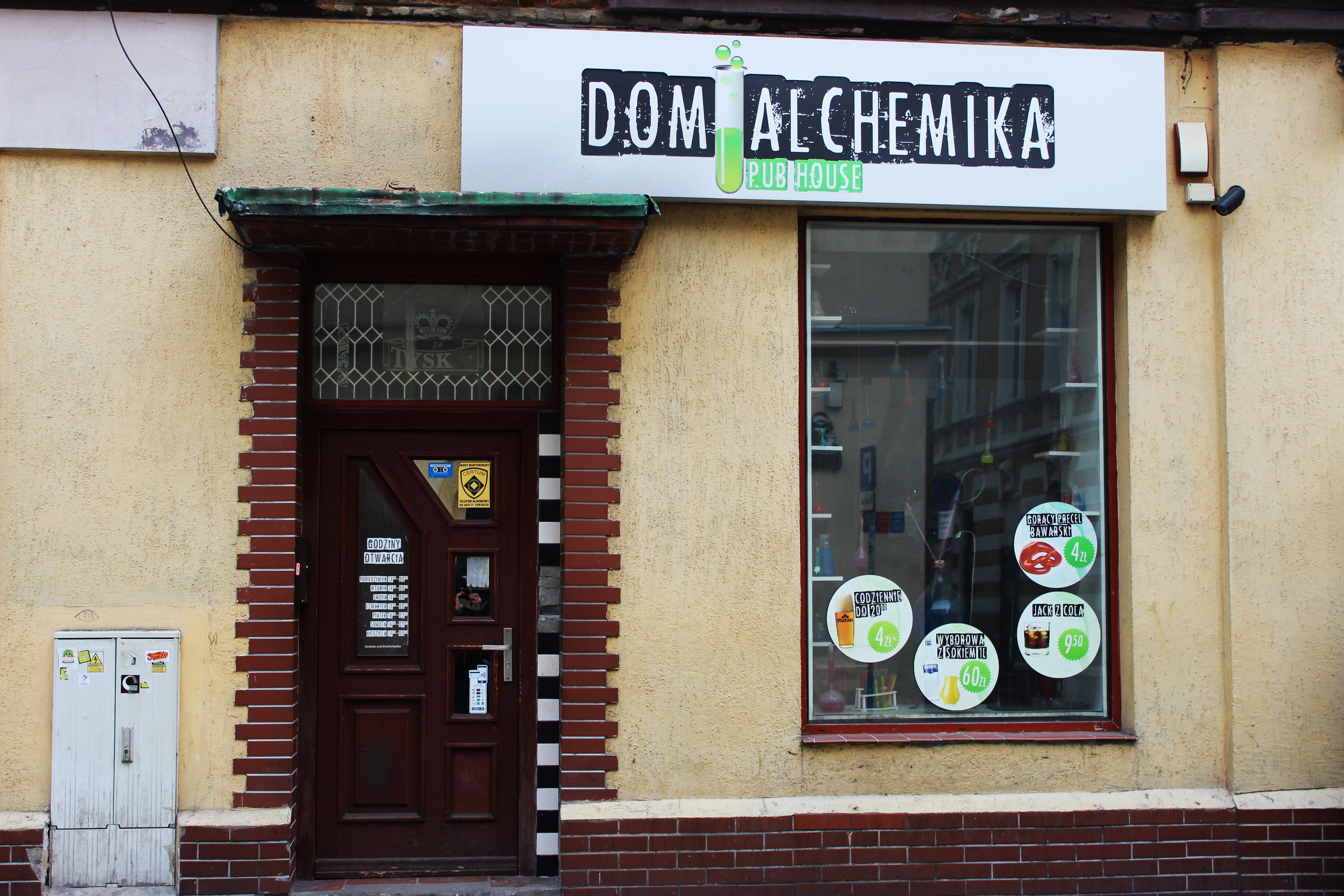 Dom Alchemika