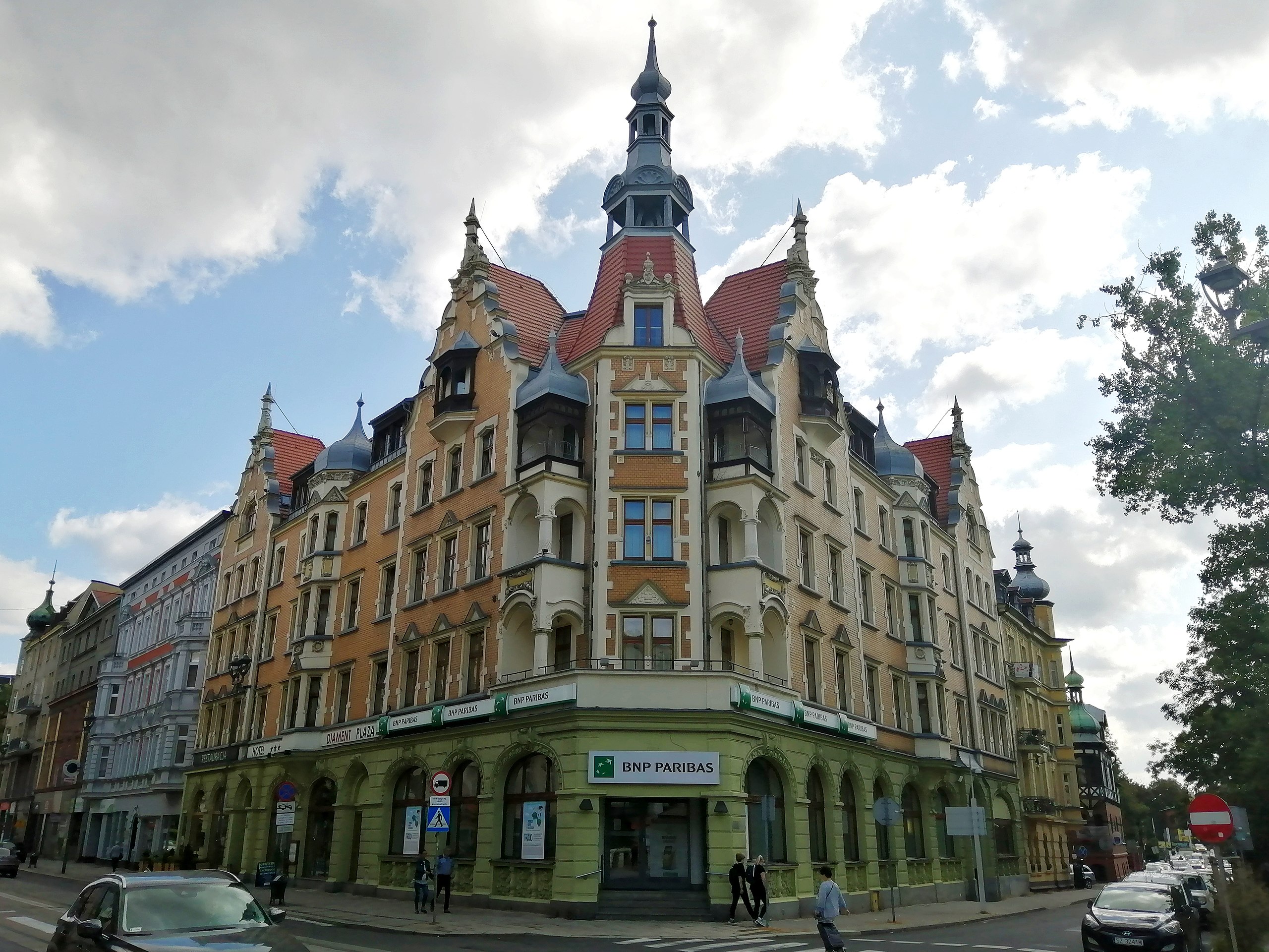 zabytkowy budynek