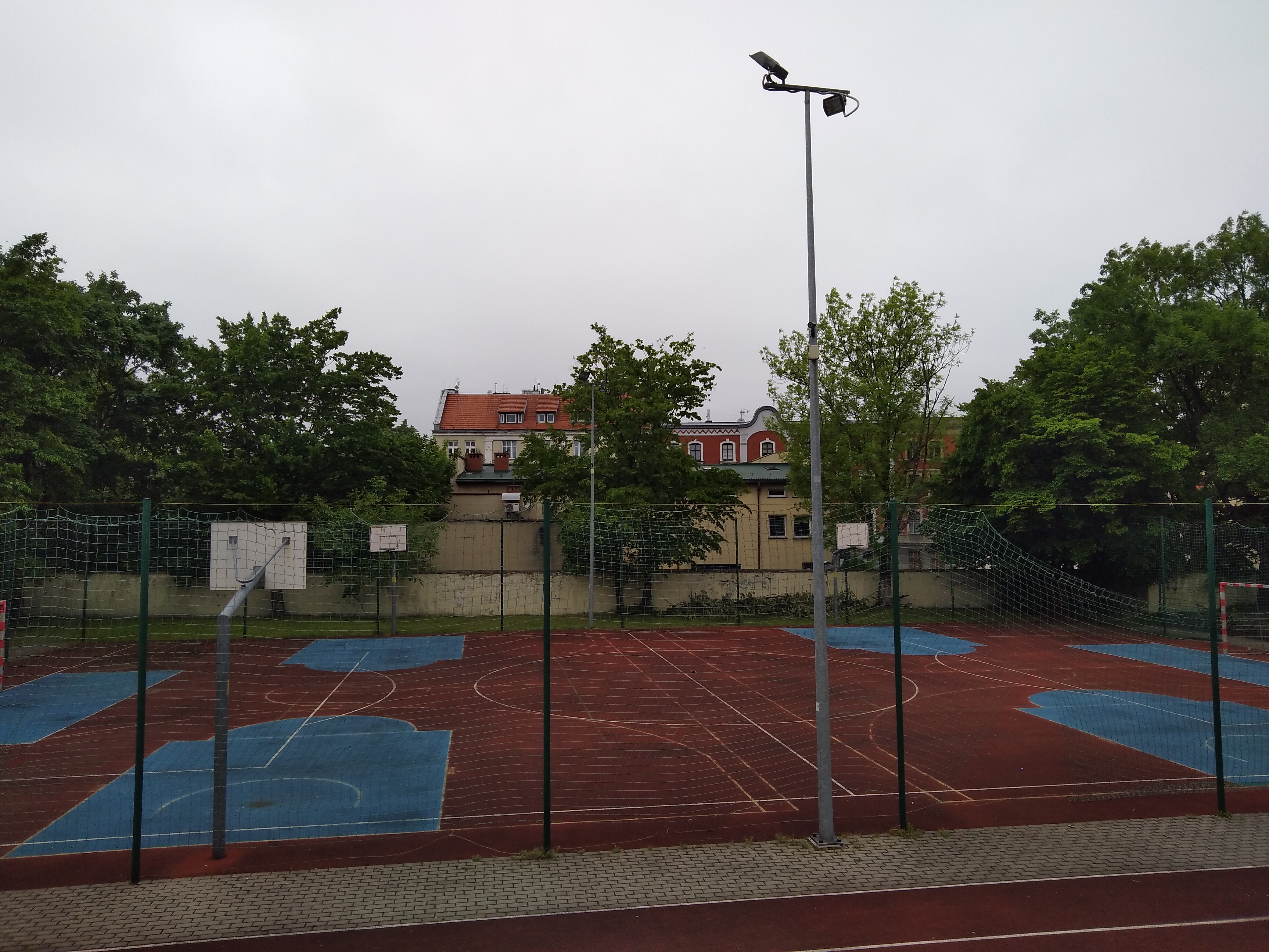 Boiska przy ZSP nr 10