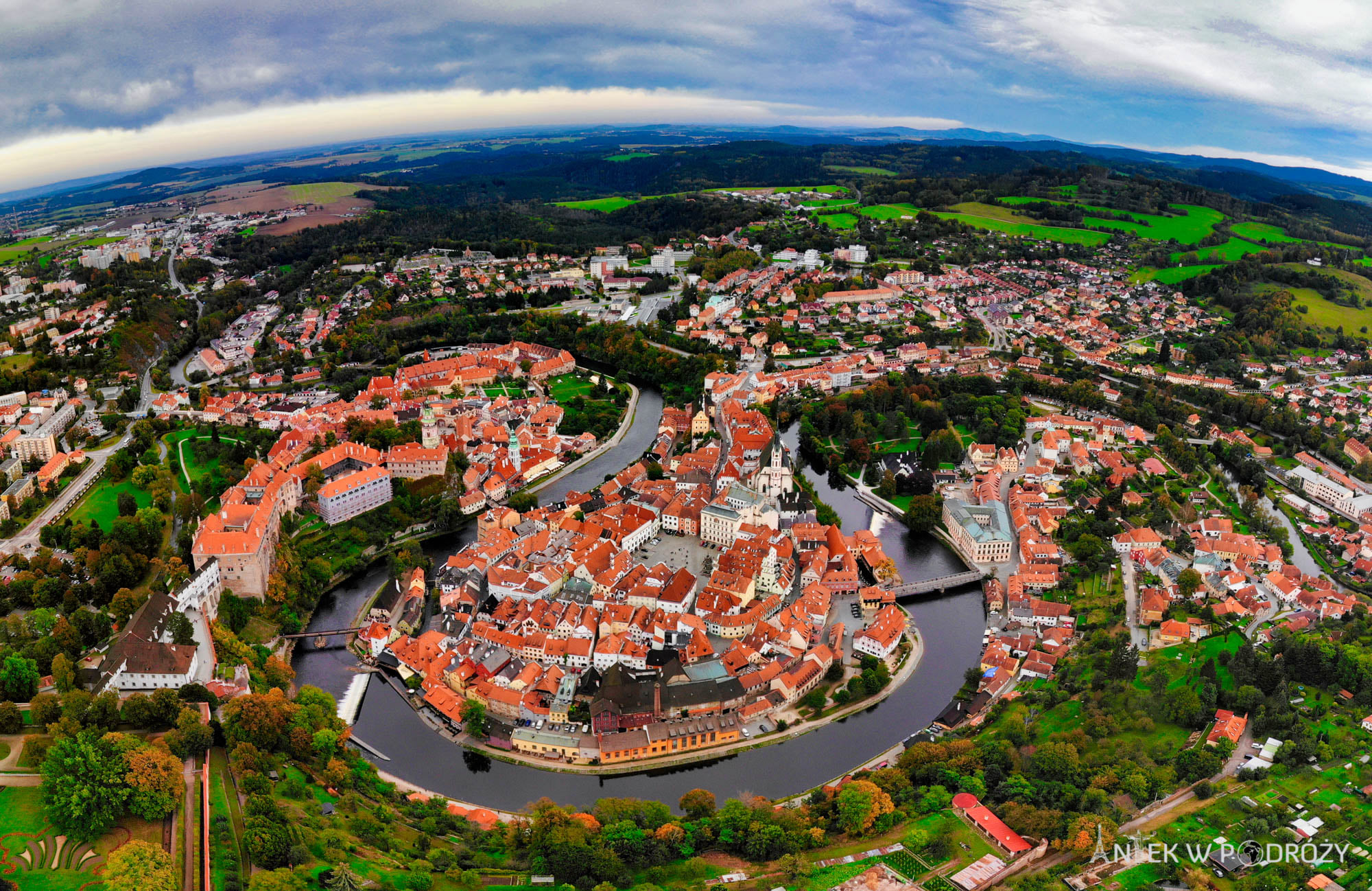 Zdjęcie panoramiczne Krumlova autorstwa P. Wiktorczyka