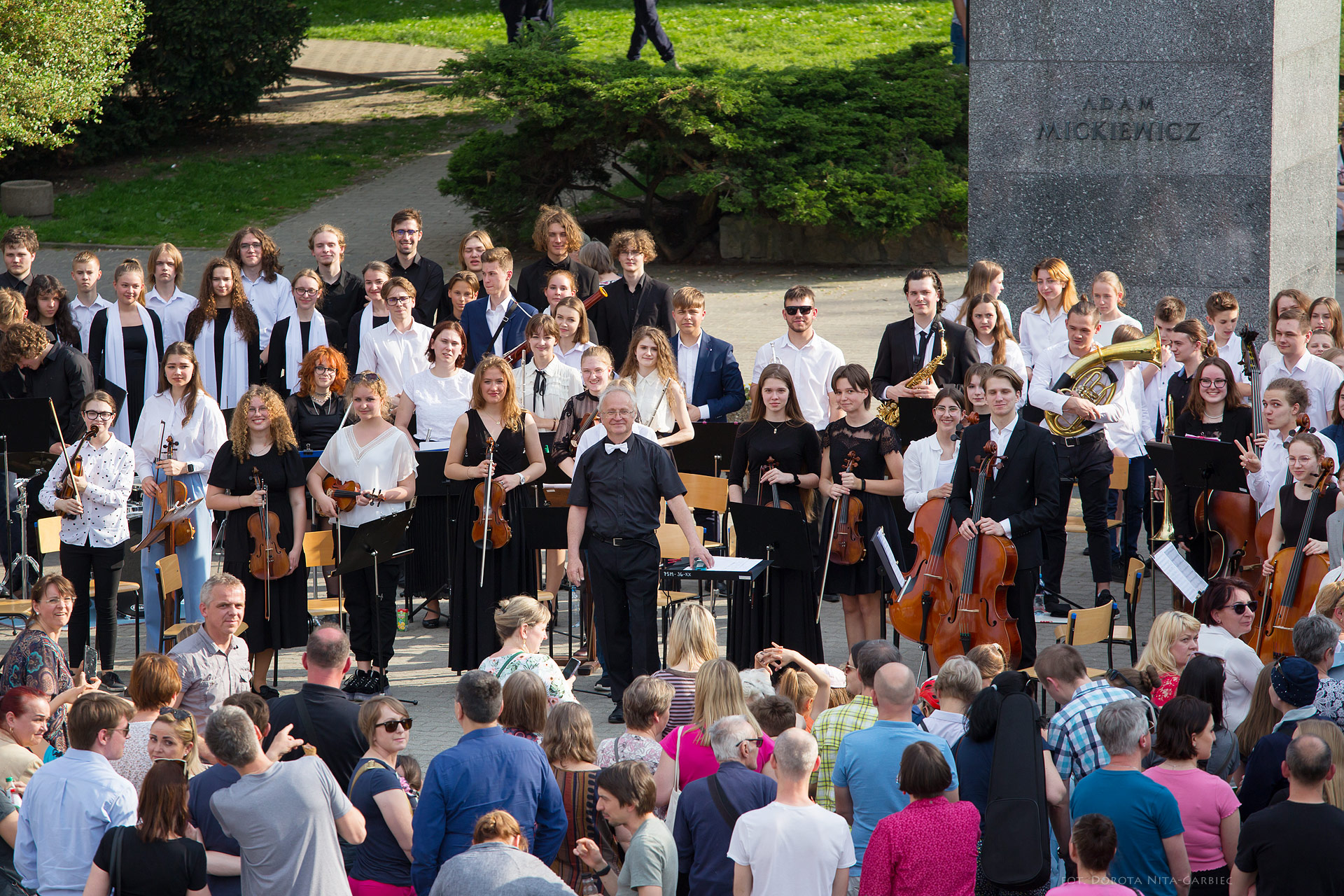 Koncert uczniów PSM w Parku Mickiewicza