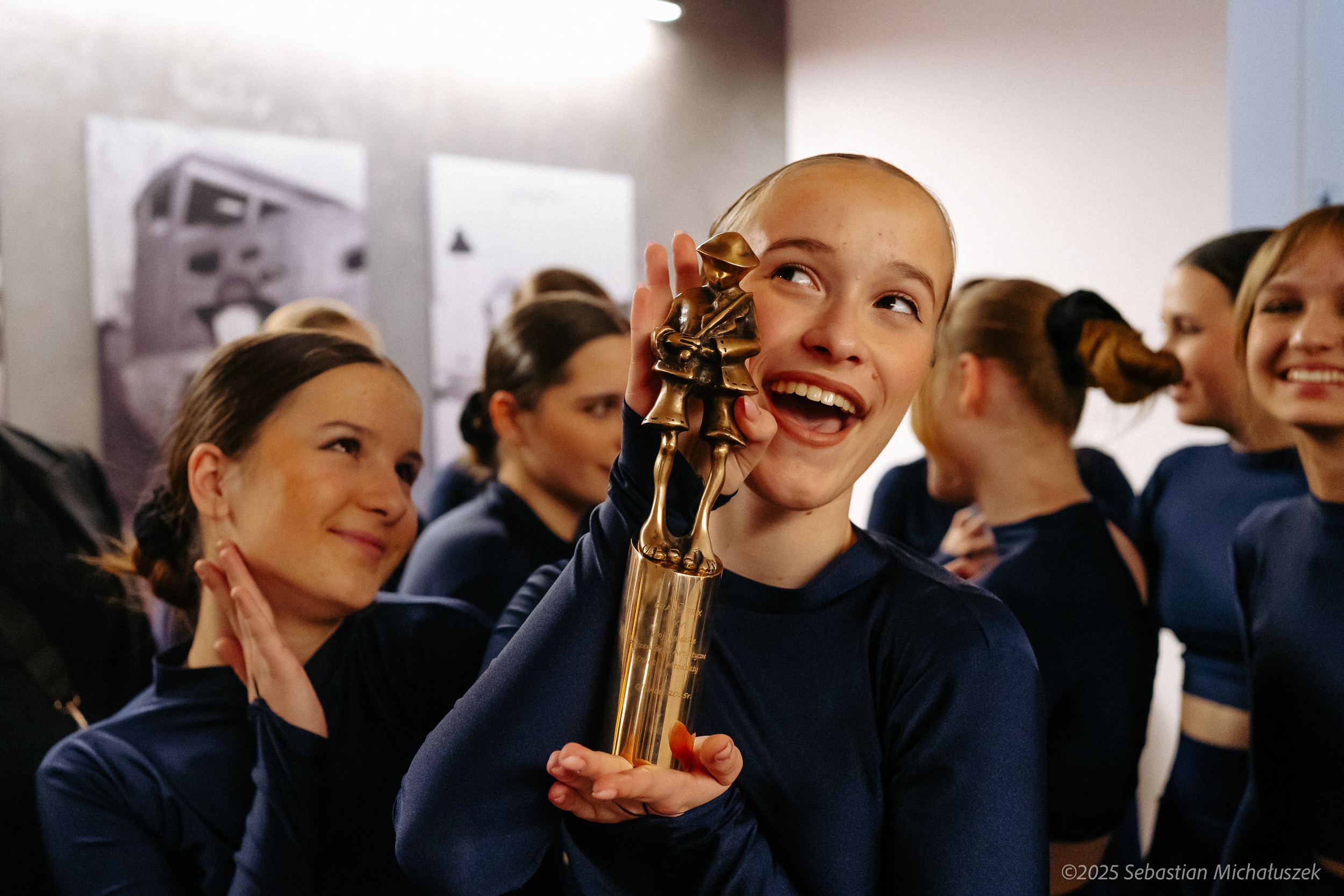 Stokrotki Pro - laureatki nagrody GRAND PRIX XXVI Wojewódzkich Prezentacji Artystycznych Stokrotki Pro - laureatki nagrody GRAND PRIX XXVI Wojewódzkich Prezentacji Artystycznych