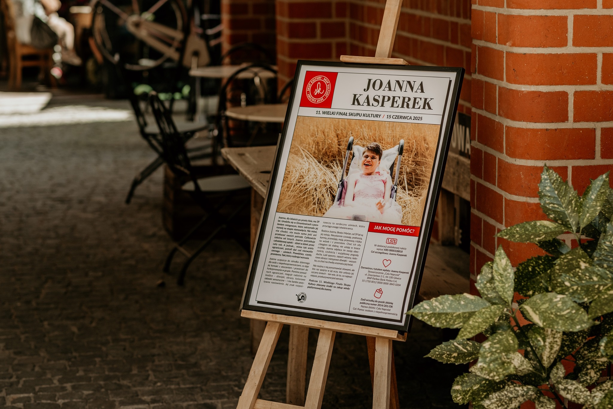 tablica informacyjna o akcji charytatywnej