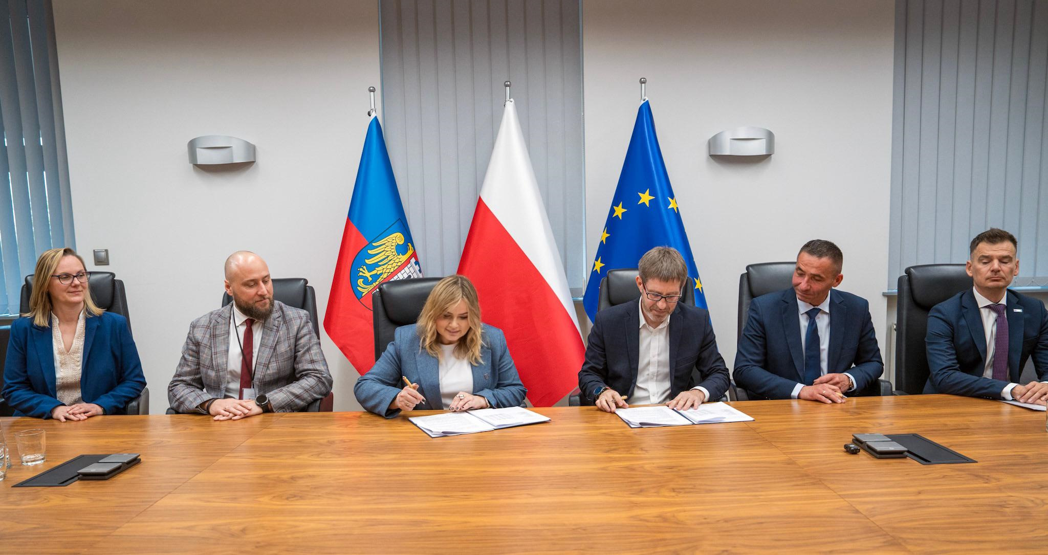 fot. G. Ożga / UM w Gliwicach kobiety i mężczyźni
