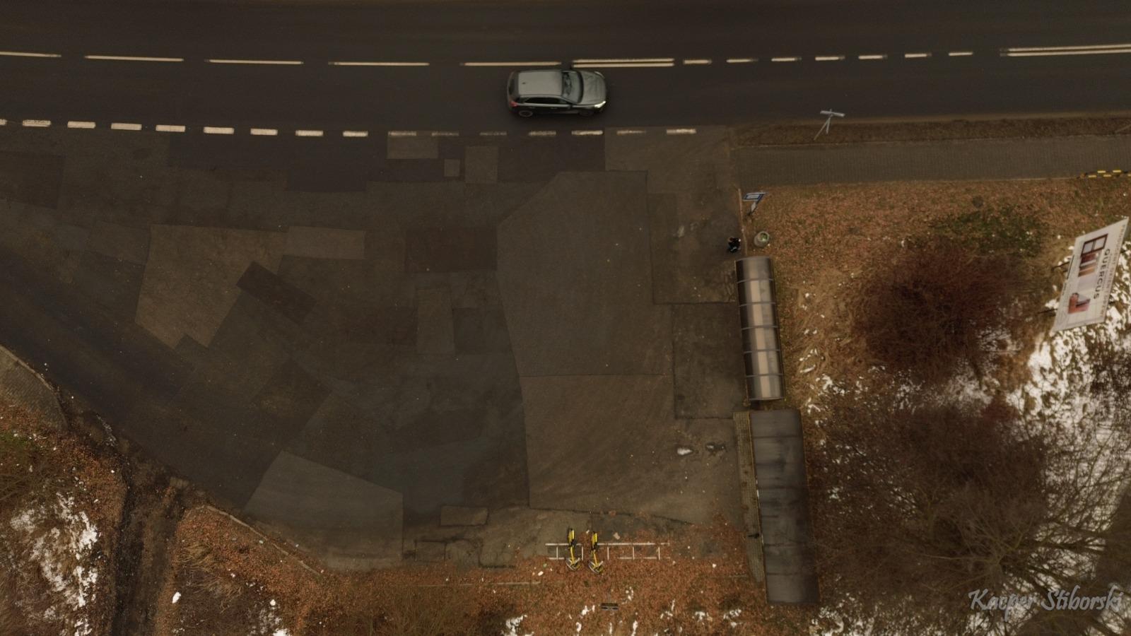 widok z lotu ptaka na istniejącą pętlę autobusową w Gliwicach Brzezince