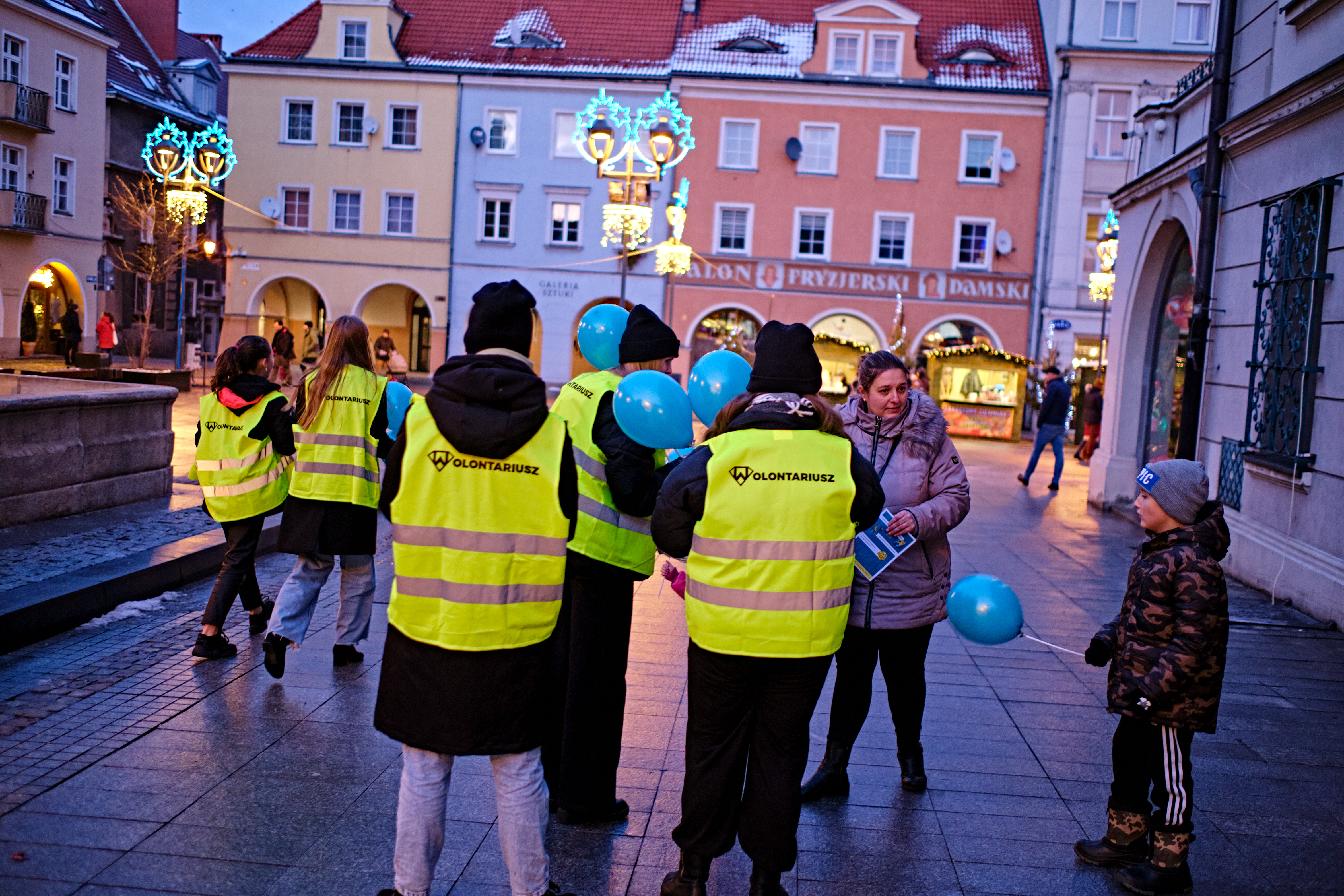 Wolontariusze na Rynku