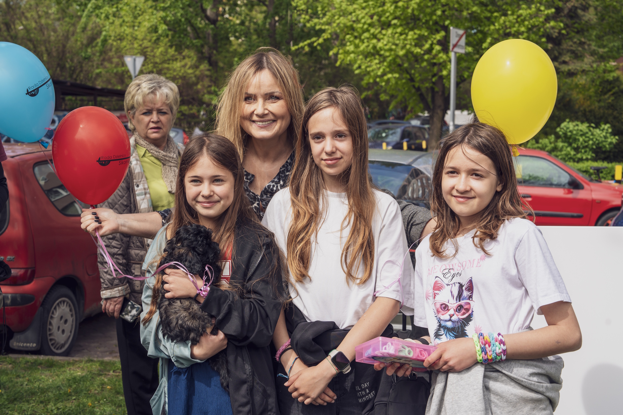 prezydent Gliwic, trzy dziewczynki i pies