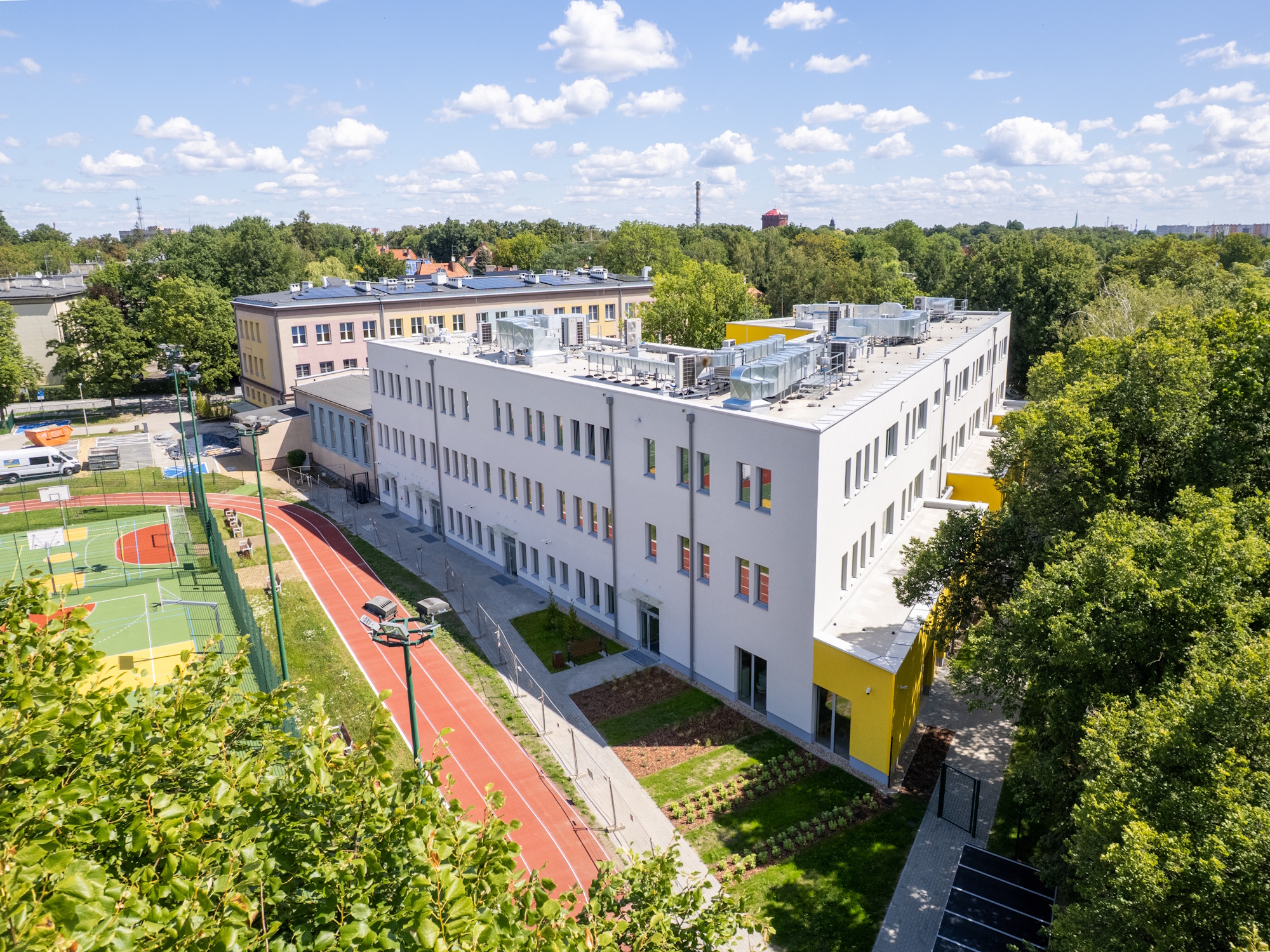Od 1 września z nowych przestrzeni Zespołu Szkolno-Przedszkolnego nr 7 będzie korzystać około 460 uczniów i 60 dzieci przedszkolnych