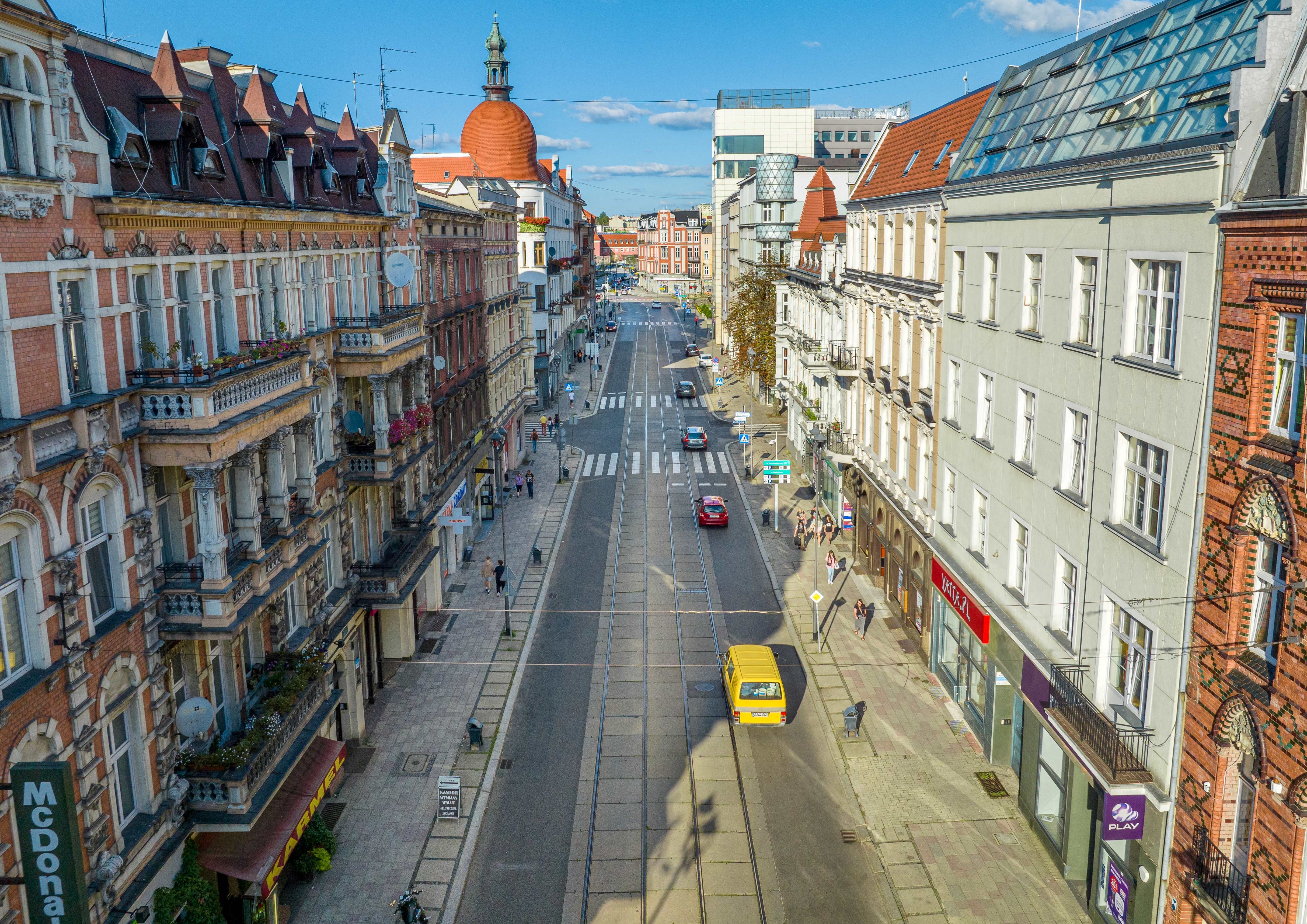 Zdjęcie ulicy Zwycięstwa z drona