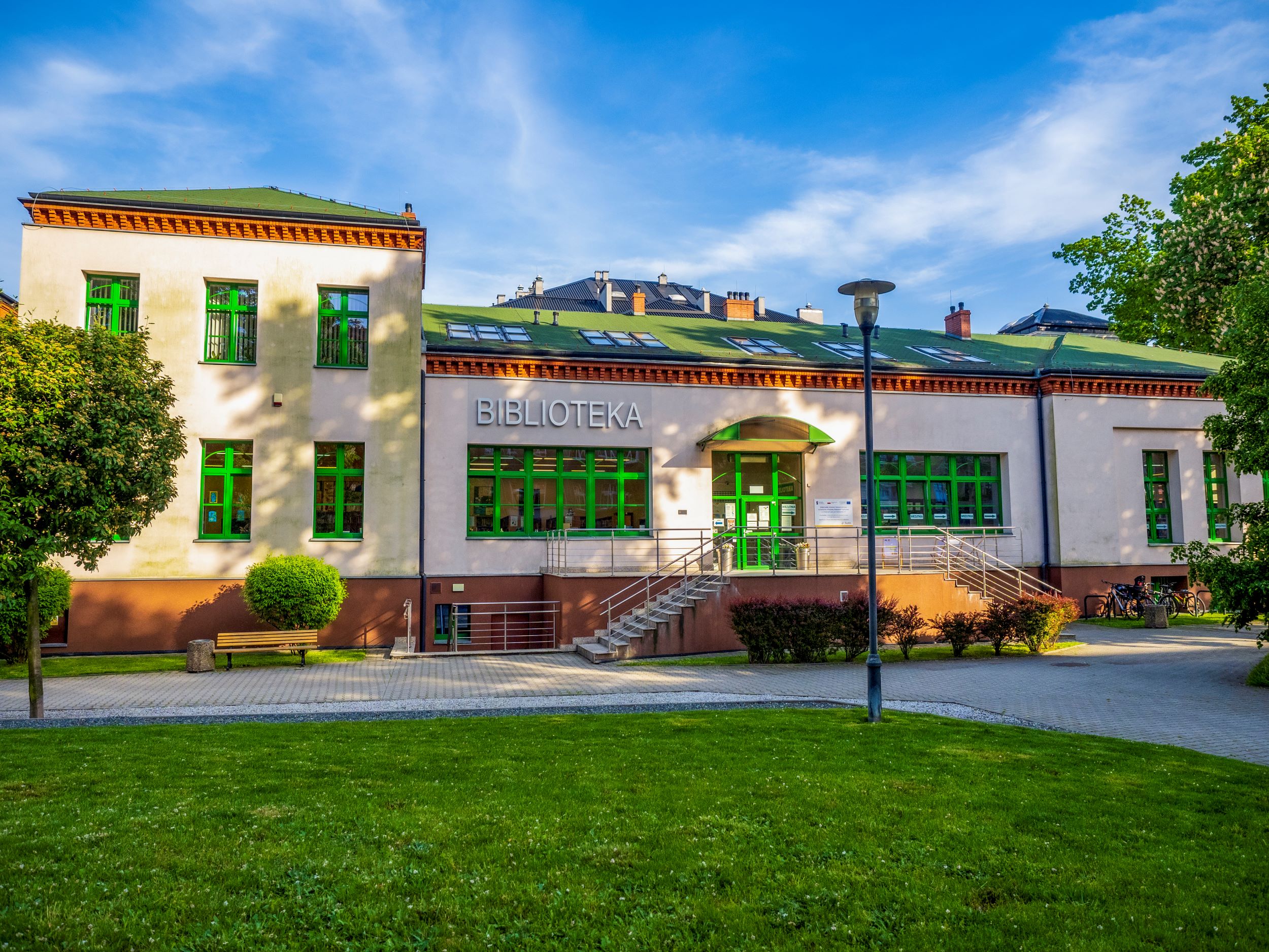 Biblioteka Centralna z zewnątrz