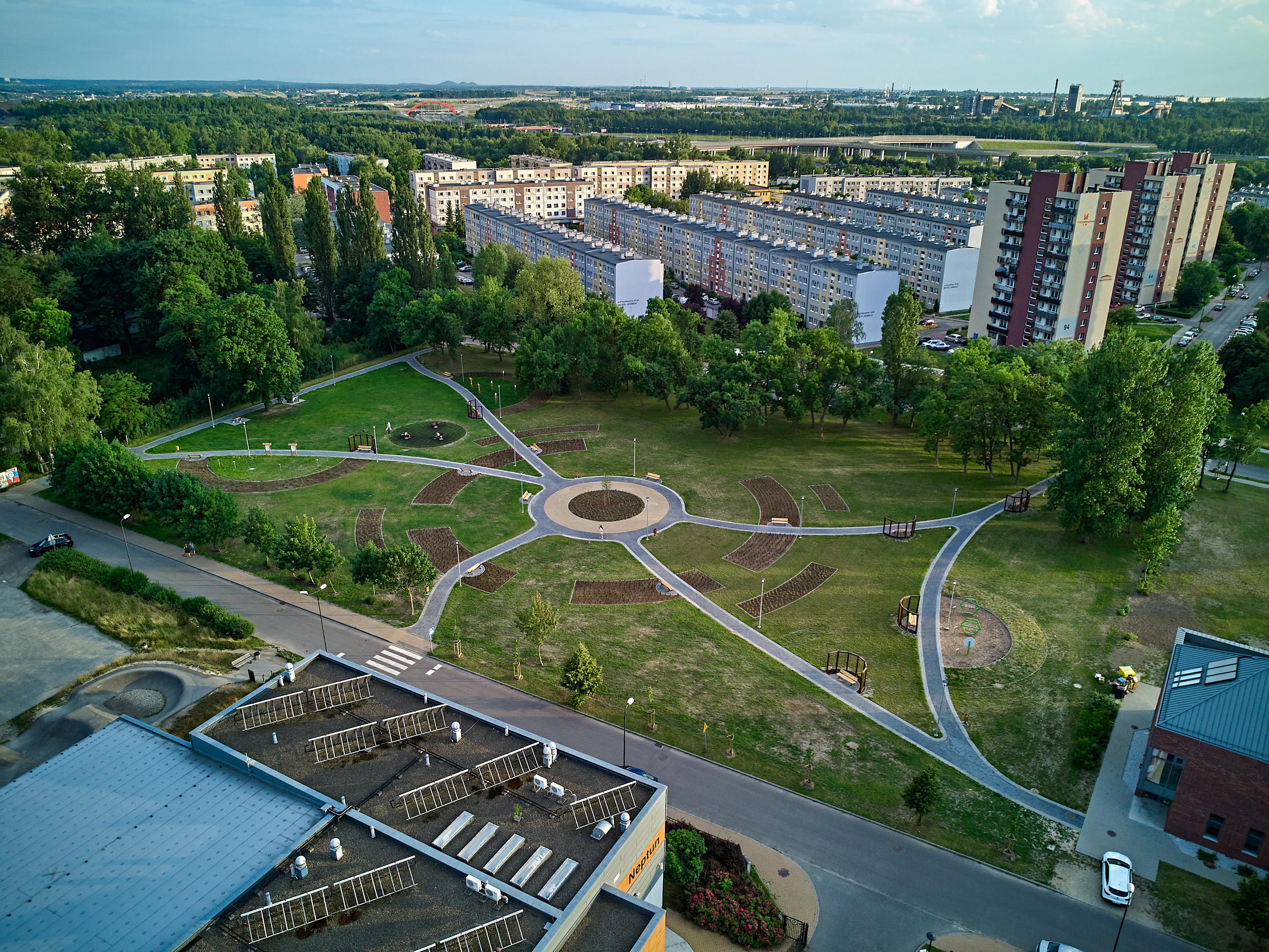 Nowy skwer w Sośnicy – nie tylko dla spacerowiczów