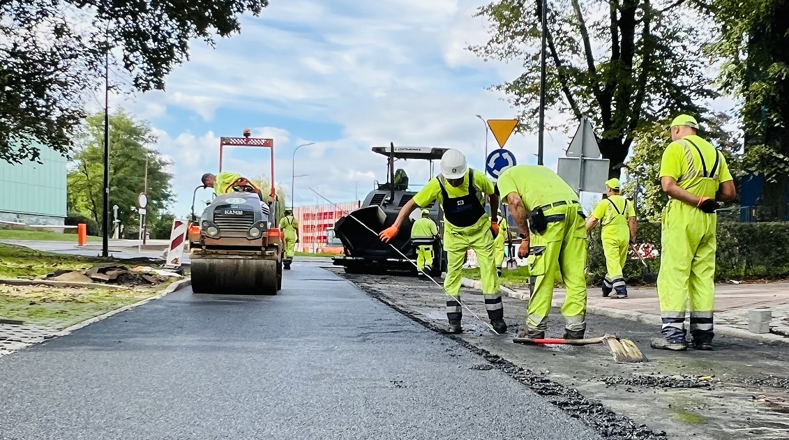 Dodatkowe 5 milionów na pilne remonty dróg