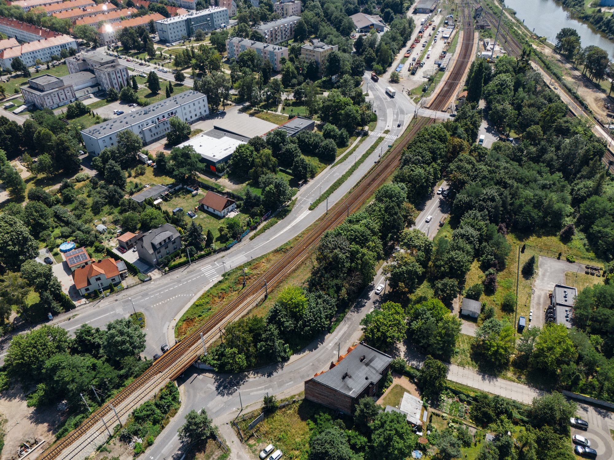 teren inwestycji kolejowo-drogowej w Łabędach