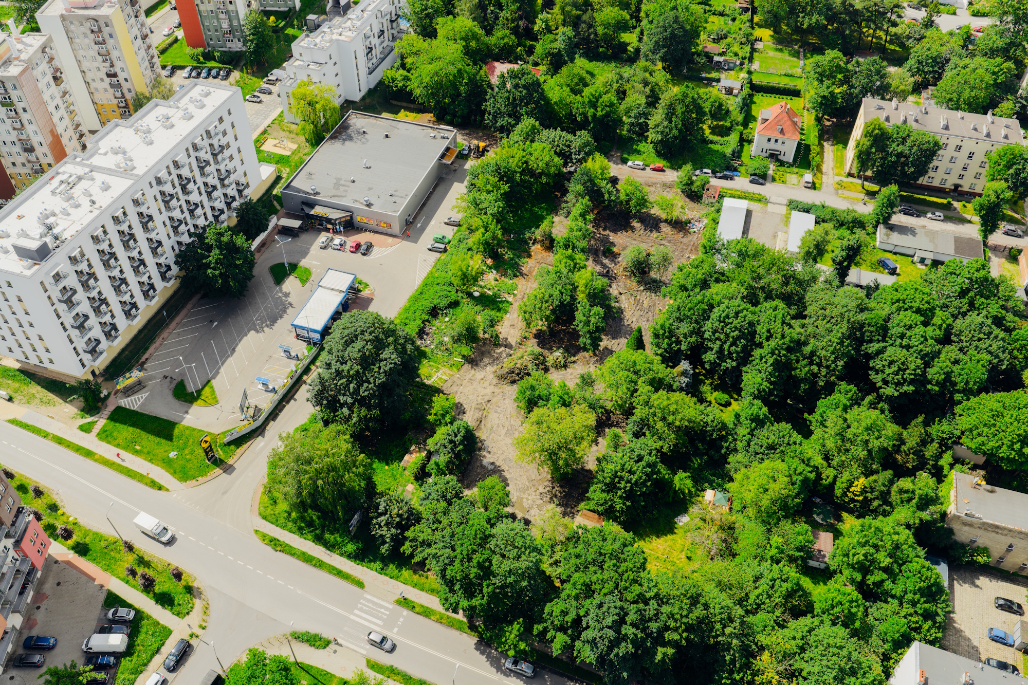 Park Południowy, znany również jako Aleja Noworybnicka, wchodzi w etap realizacji