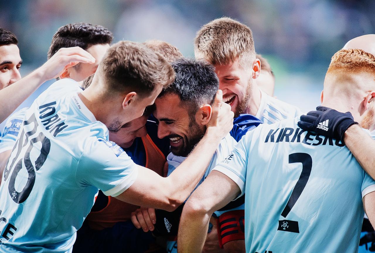 Legia - Piast 1:2. Mistrz zdobył stolicę!